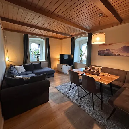 - * Vorderberg